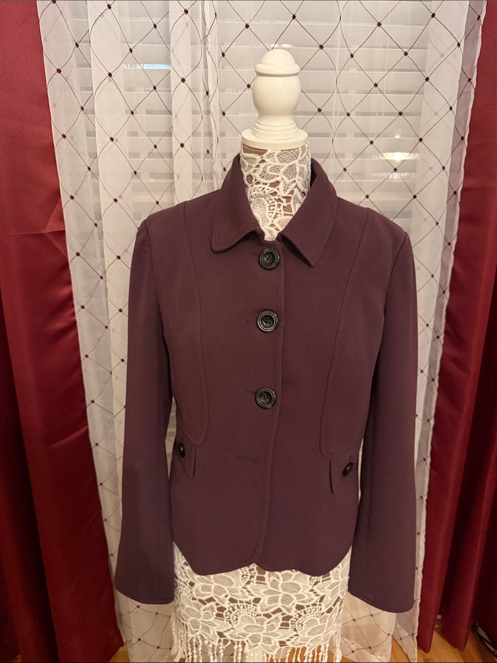 Women's Plum Button-Front Tailored Jacket (140)